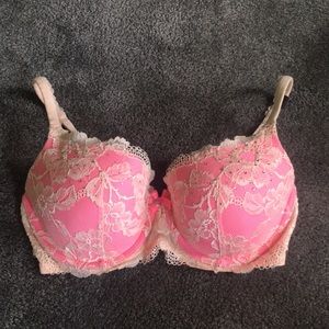 Victoria Secret Bras 34 DD
